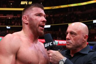 Dricus du Plessis reacts to  devastating UFC 319 loss to Khamzat Chimaev: ‘He was just like a blanket’