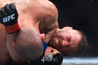 Dricus du Plessis vs. Khamzat Chimaev full fight video highlights