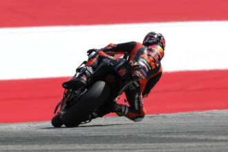 Injured Maverick Vinales cuts practice short, Saturday decision “when I wake up”