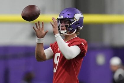 J.J. McCarthy Vikings pic