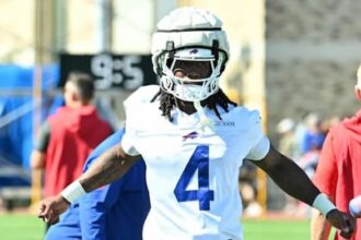 James Cook Bills pic