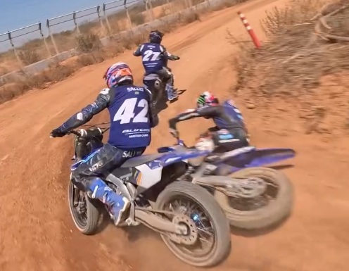 Jonathan Rea crashes dirt bike against Yamaha prodigies: "It was super slippy!"