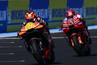 Pol Espargaro: “Not normal to see Pecco Bagnaia fighting against me”