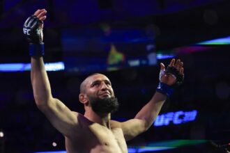 UFC 319 Mailbag: Is Khamzat Chimaev boring?
