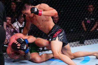 UFC Shanghai video: Taiyilake Nueraji blasts Kiefer Crosbie with illegal knee, finishes fight moments later