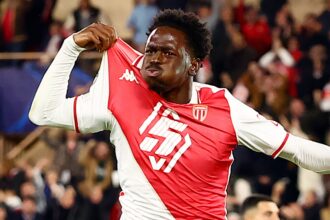 West Ham make contact to sign "box-crashing" midfielder