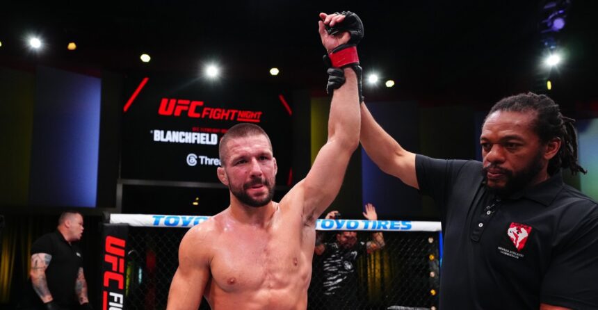 Charles Oliveira gets Matuesz Gamrot as replacement opponent in UFC Rio main event
