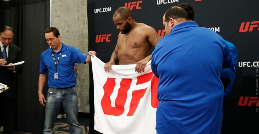 Daniel Cormier explains why Luke Rockhold is to blame for UFC 210 towel-gate incident