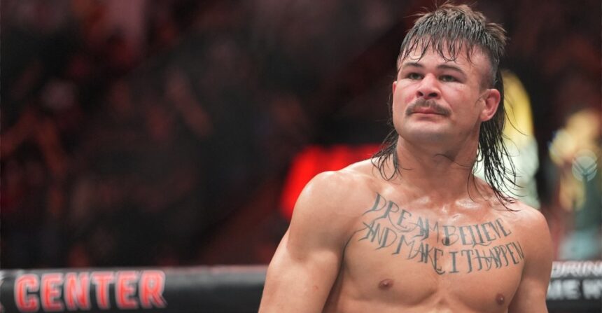 Diego Lopes crushes Jean Silva with spinning back elbow  to win Noche UFC main event