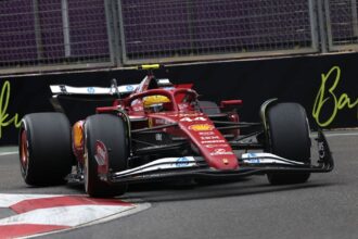 Hamilton to apologize to Leclerc after failing to hand position back in Azerbaijan