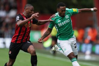 Howe must now drop Newcastle flop who was worse than Willock