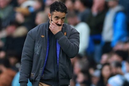 Man Utd seriously considering replacing Amorim with "world-class" manager