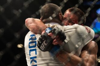 Morning Report | Daniel Cormier wants fighters to walk away sooner: ‘You don’t have to fight forever’