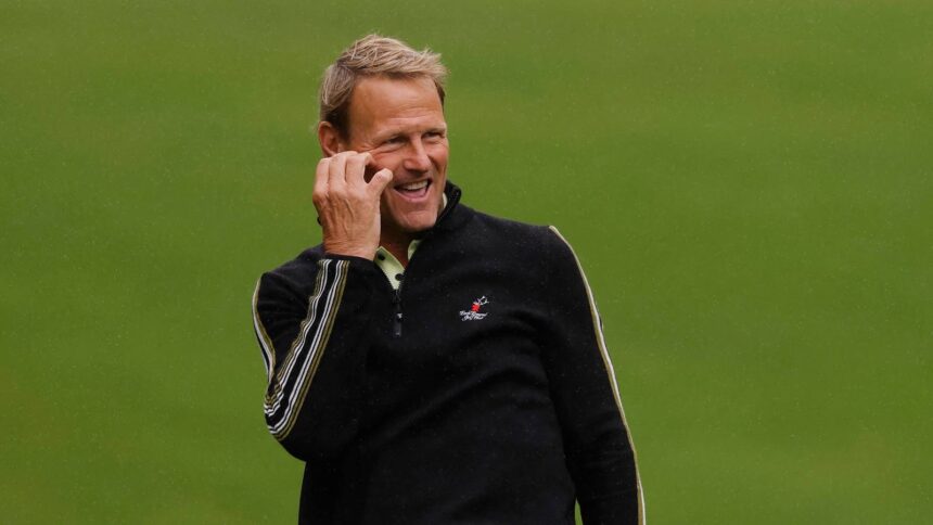 Sheringham claims Amorim "obviously doesn't appreciate" £70m Man Utd star