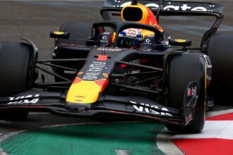 Verstappen reigns supreme in Baku as Piastri crashes out