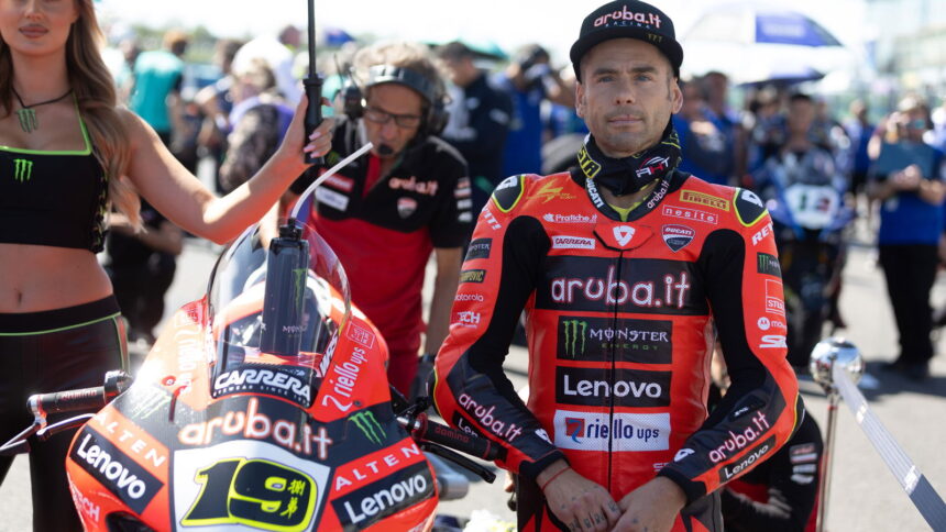 Will Alvaro Bautista help Nicolo Bulega in WorldSBK title fight? “I have a target”