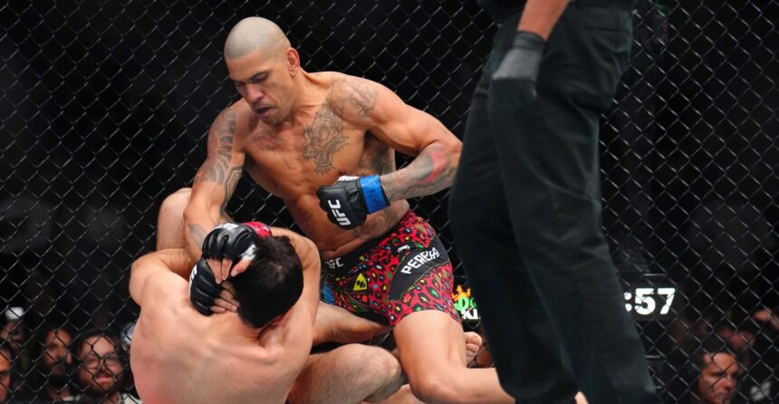 Alex Pereira ‘pretty sure’ he broke his foot in UFC 320 win over Magomed Ankalaev