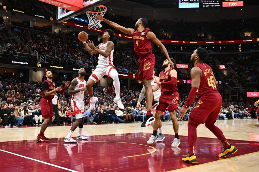 Amen Thompson makes bold claim about himself that Rudy Gobert and Evan Mobley will disagree with