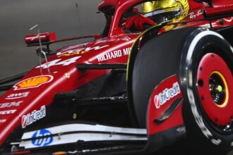 Braking issues derail Ferrari in Singapore