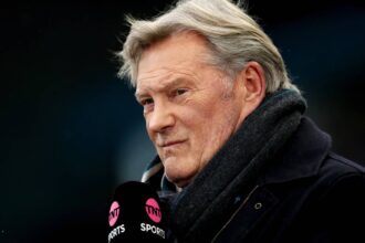 Glenn Hoddle blown away by what "excellent" Chelsea star did vs Liverpool