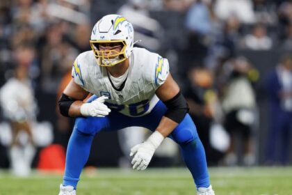 Joe Alt Chargers pic