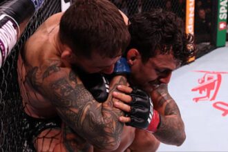 Kaan Ofli Survives Nasty Kneebar, Chokes Out Ricardo Ramos - UFC Rio Highlights