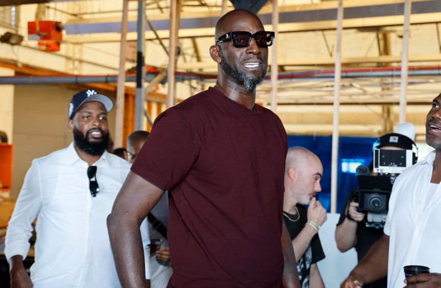 Kevin Garnett got ‘a couple of calls’ from other NBA players after Victor Wembanyama training this offseason