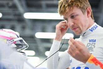 Lawson recalls Ricciardo support as he waits for a decision from Red Bull about his future