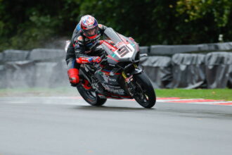 Leon Haslam “can’t grumble” but reveals cause of last corner error at Oulton Park BSB