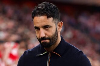 Man Utd could replace Amorim with "one of the best coaches in the world"