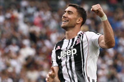 Maresca handed Vlahovic boost amid renewed stance with Chelsea "offered" January deal