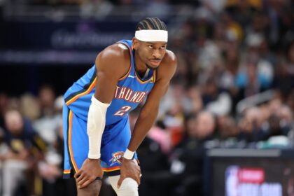 Shai Gilgeous-Alexander #2 of the Oklahoma City Thunder during the game against the Indiana Pacers at Gainbridge Fieldhouse.