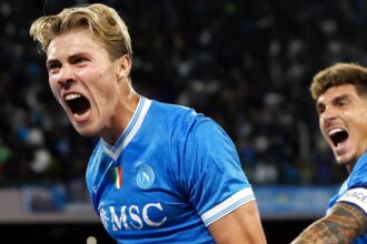 Napoli now working on 2026 move to sign "special" Man Utd ace in Hojlund repeat