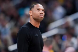 Head coach Willie Green of the New Orleans Pelicans looks on in the first quarter against the Indiana Pacers at Gainbridge Fieldhouse.