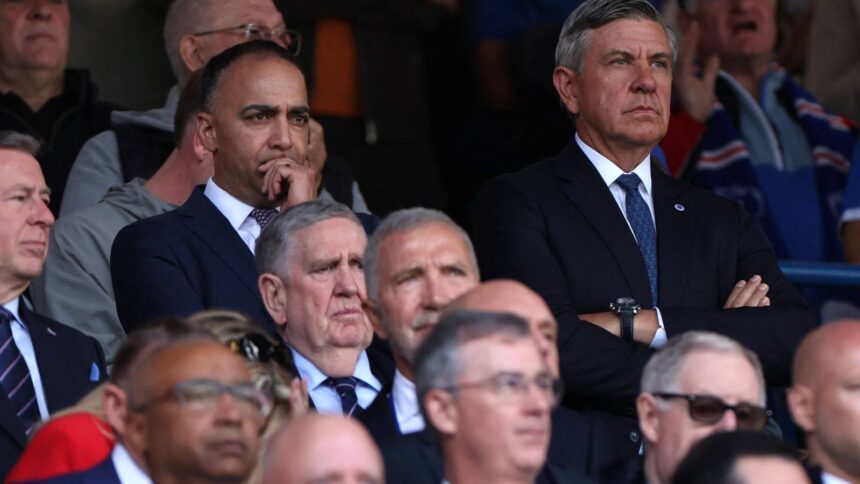 Rangers to "look at" attacking 4-3-3 manager "very well-liked" by Ibrox fans
