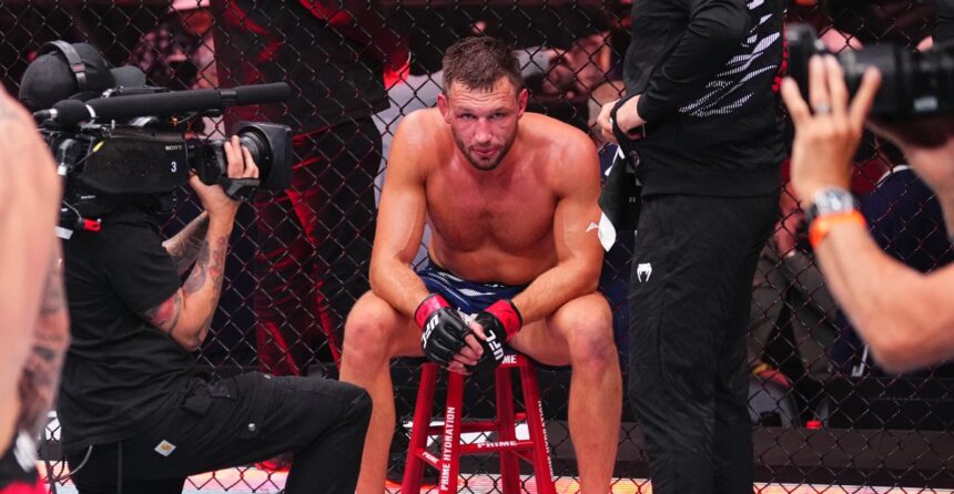 Reinier de Ridder’s coach issues statement over stopping the fight at UFC Vancouver: ‘It was the right call’