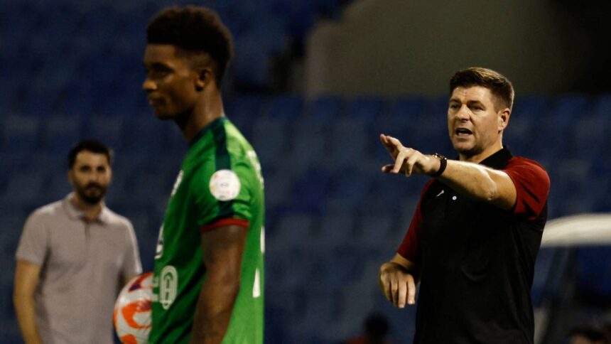 Steven Gerrard now demands one thing from Rangers before taking Ibrox job