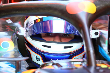 Top F1 junior teases he’s “excited for what’s to come” after shock McLaren split