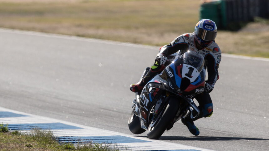 Toprak Razgatlioglu “riding very relaxed” despite Nicolo Bulega Estoril WorldSBK push