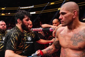 UFC 320 fight card, start time