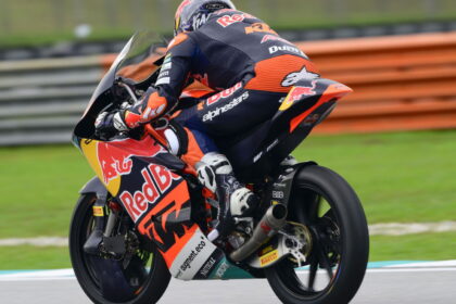 Updated: Moto3 sighting lap collision delays Malaysian MotoGP schedule