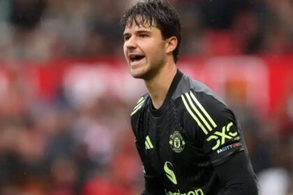 Manchester United manager Ruben Amorim reacts to fans comparing new goalkeeper Senne Lammens with club legend Peter Schmeichel (Video)
