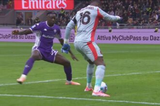 Goalkeeper Mike Maignan shows excellent dribbling skills in AC Milan’s victory over Fiorentina (Video)