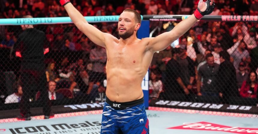 ‘Don’t be a b*tch, just say yes’: Reinier de Ridder slams Paulo Costa over fight stipulations