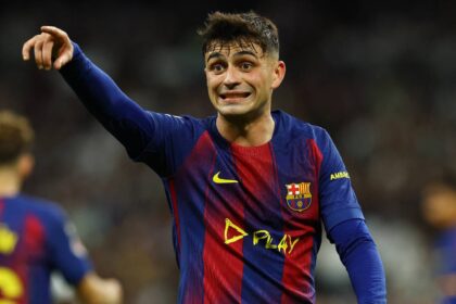 Hansi Flick makes major decision on Pedri's fitness ahead of Chelsea v Barcelona