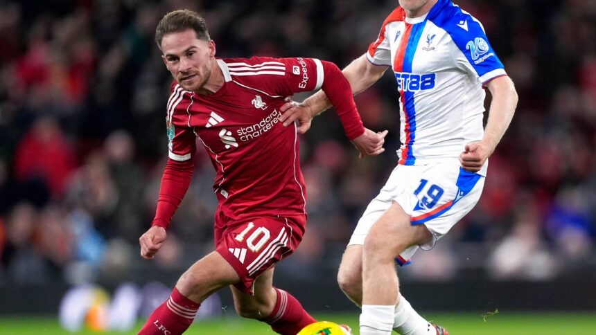 Slot must bin Liverpool man who's "out of his depth"