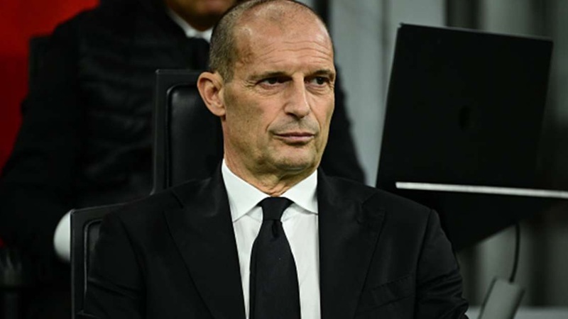 Milan consider attacking reinforcements amid Santiago Gimenez’s struggles