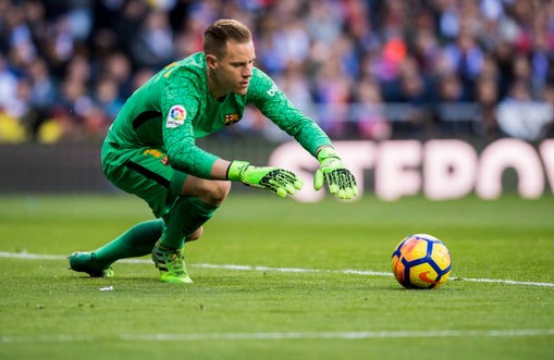 Marc-Andre ter Stegen wants Barcelona stay amid Chelsea interest