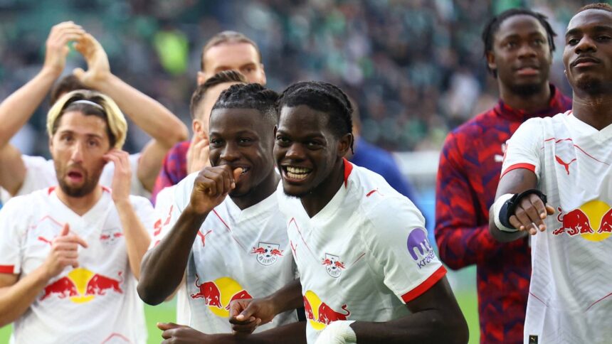 Man Utd lining up January move for "powerful" £53m Liverpool & Chelsea target